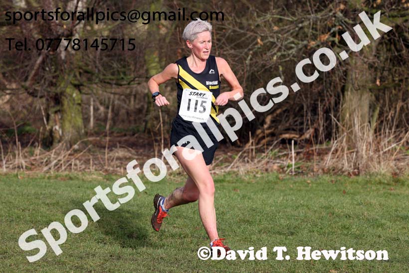 Womens 35s and over and mens 65 and over, 2018 North Eastern Masters, Darlington. Photo: David T. Hewitson/Sports for All Pics